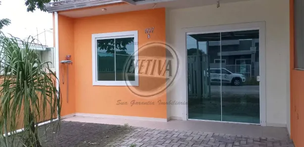 Casa com 2 Quartos à venda, 48m² no Saint Etiene, Matinhos