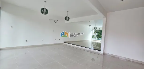 Casa de Condomínio com 3 Quartos à venda, 449m² no Adrianópolis, Manaus