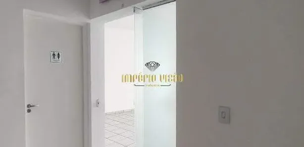 Sala Comercial para alugar, 37m² no Jardim Santa Lúcia, Suzano