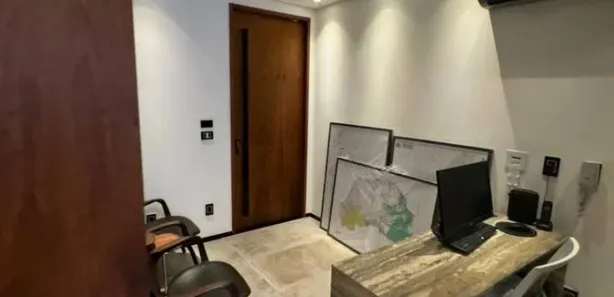 Sala Comercial à venda, 48m² no Park Lozandes, Goiânia