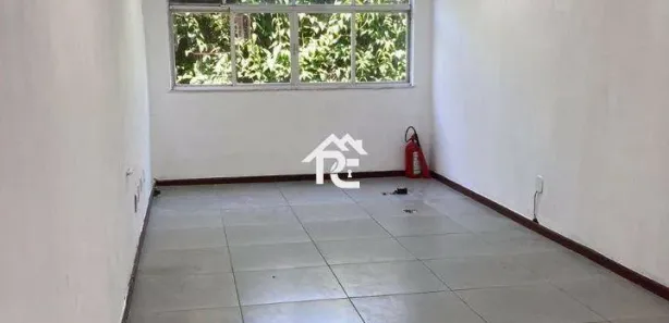 Sala Comercial à venda, 29m² no Badu, Niterói