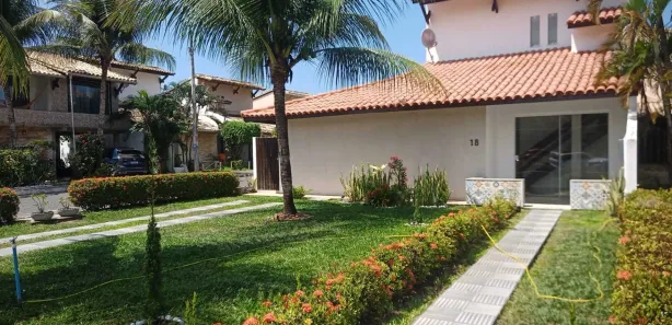 Casa com 5 Quartos à venda, 200m² no Centro, Lauro de Freitas