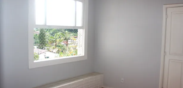 Apartamento com 1 Quarto para alugar, 12m² no Retiro, Petrópolis