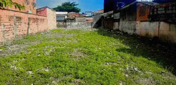 Lote/Terreno à venda, 400m² no Jardim Cunhambebe (Vicente de Carvalho), Guarujá