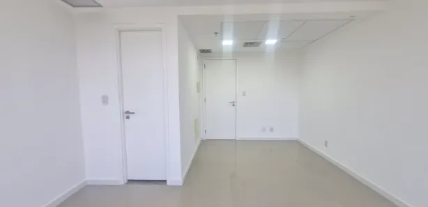 Sala Comercial para alugar, 26m² no Jacarepaguá, Rio de Janeiro