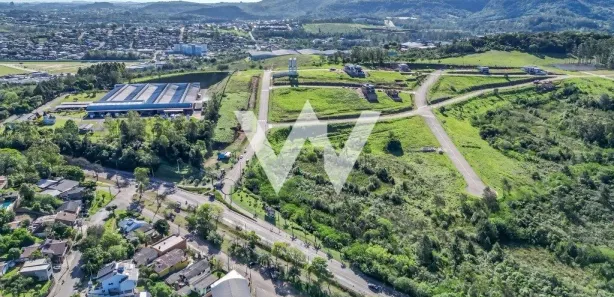 Lote/Terreno à venda, 300m² no 4 Colônias, Campo Bom