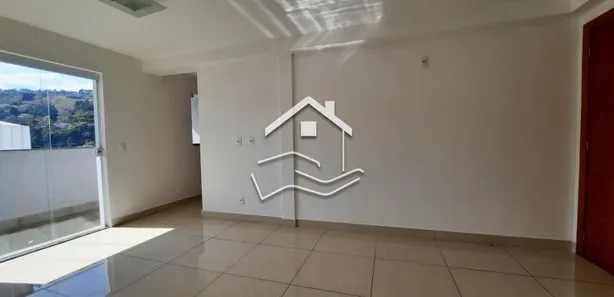 Apartamento com 2 Quartos para alugar, 59m² no Nogueira, Petrópolis