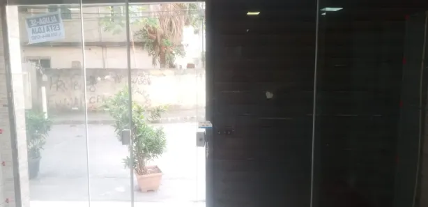 Ponto Comercial para alugar, 30m² no Vargem Pequena, Rio de Janeiro