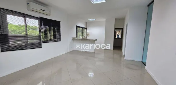Sala Comercial para alugar, 160m² no Barra Olímpica, Rio de Janeiro