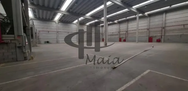 Galpão/Depósito/Armazém para alugar, 1385m² no Centro, Araçariguama