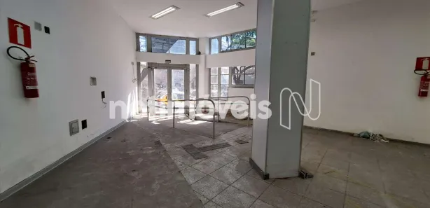 Ponto Comercial para alugar, 440m² no Santo Antônio, Belo Horizonte