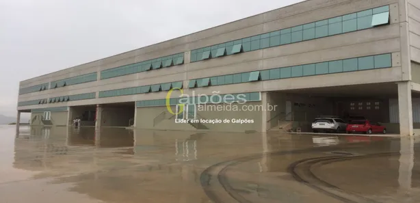 Galpão/Depósito/Armazém para alugar, 1780m² no Mombaça, São Roque