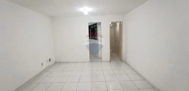 Sala Comercial à venda, 32m² no Taguatinga Centro, Brasília