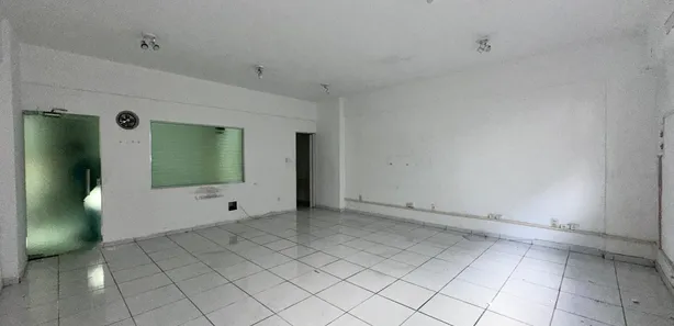 Sala Comercial com 3 Quartos à venda, 71m² no Adrianópolis, Manaus
