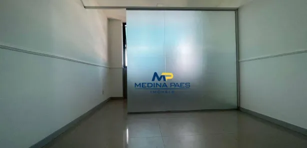 Sala Comercial à venda, 20m² no Centro, São Gonçalo