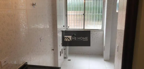 Apartamento com 2 Quartos para venda ou aluguel, 50m² no Campo Grande, Rio de Janeiro