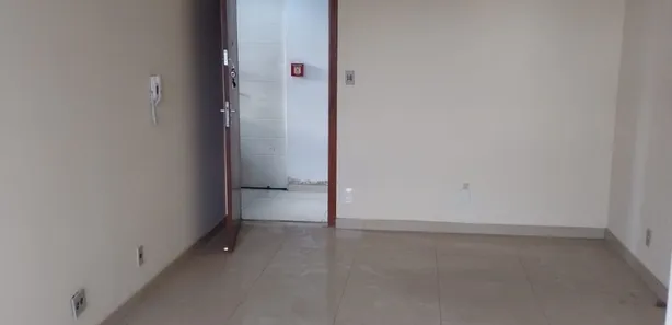 Sala Comercial para alugar, 22m² no Funcionários, Belo Horizonte