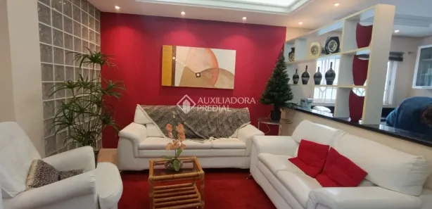 Sobrado com 4 Quartos para alugar, 307m² no Igara, Canoas