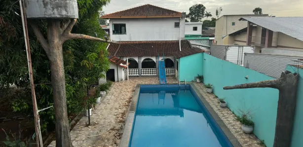 Casa com 4 Quartos à venda, 140m² no Flores, Manaus