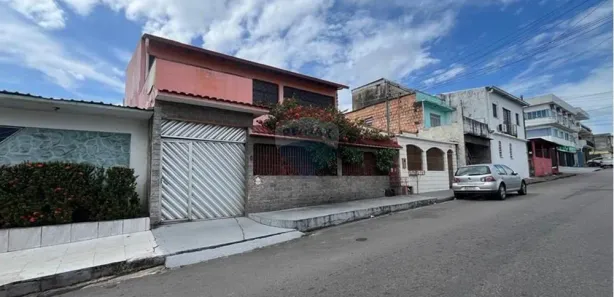 Casa com 4 Quartos à venda, 404m² no Santo Antônio, Manaus