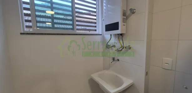 Apartamento com 2 Quartos para alugar, 70m² no Retiro, Petrópolis