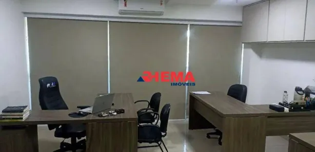 Sala Comercial para alugar, 42m² no Vila Belmiro, Santos