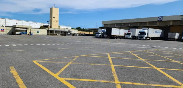 Galpão/Depósito/Armazém para alugar, 1300m² no Campinas de Pirajá, Salvador
