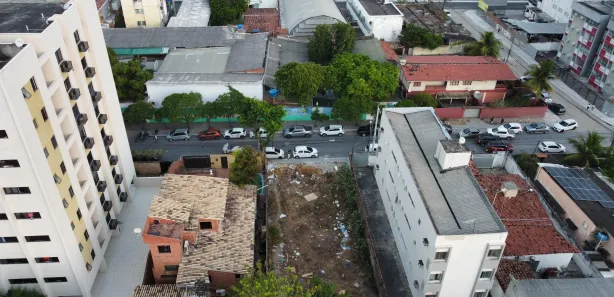 Lote/Terreno à venda, 360m² no Candeias, Jaboatão dos Guararapes