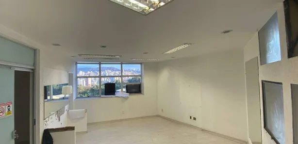 Sala Comercial à venda, 43m² no Santo Agostinho, Belo Horizonte