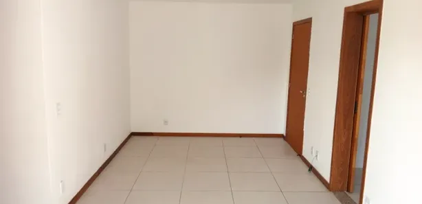 Apartamento com 2 Quartos para alugar, 62m² no Pedro do Rio, Petrópolis
