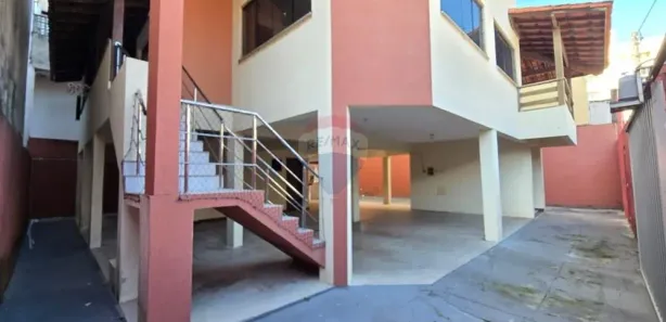 Casa com 6 Quartos à venda, 404m² no Itapuã, Salvador