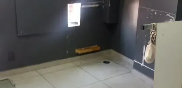 Sala Comercial para alugar, 97m² no Vila Assunção, Santo André