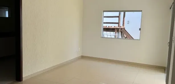 Casa com 4 Quartos para venda ou aluguel, 200m² no Buraquinho, Lauro de Freitas