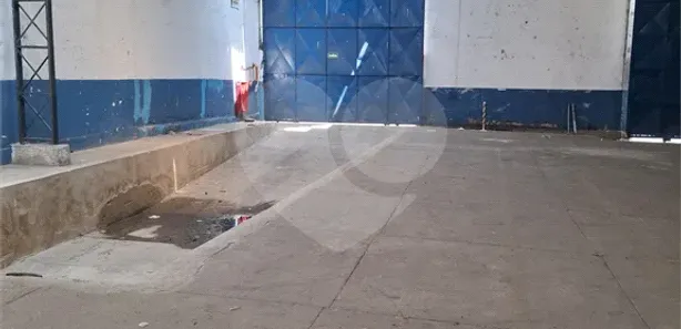 Galpão/Depósito/Armazém para venda ou aluguel, 2922m² no Parque Santa Amélia, Itapecerica da Serra