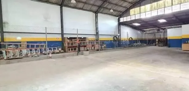 Galpão/Depósito/Armazém à venda, 2100m² no Paquetá, Santos