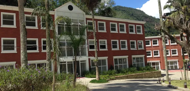 Ponto Comercial para alugar, 30m² no Quarteirão Brasileiro, Petrópolis