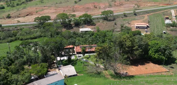 Fazenda/Sítio à venda, 1400m² no Parque dos Pirineus, Anápolis