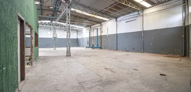 Galpão/Depósito/Armazém para alugar, 775m² no Parque das Indústrias, Betim