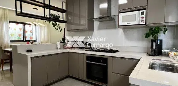 Casa com 4 Quartos à venda, 300m² no Centro, Santa Gertrudes