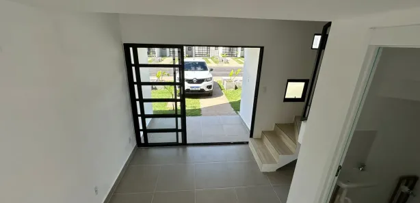 Casa de Condomínio com 2 Quartos para alugar, 60m² no Ponta Negra, Manaus