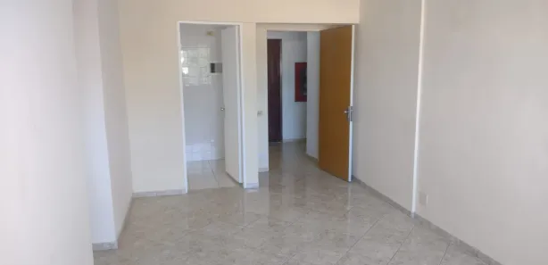Apartamento com 2 Quartos para alugar, 73m² no Tanque, Rio de Janeiro
