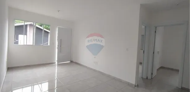 Casa com 2 Quartos para alugar, 52m² no , Sarandi