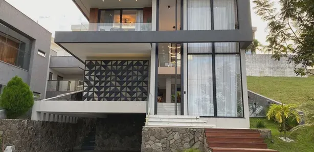 Casa de Condomínio com 4 Quartos para venda ou aluguel, 379m² no Alphaville (Abrantes), Camaçari