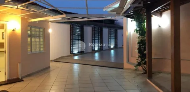 Casa com 3 Quartos à venda, 200m² no Vila São Geraldo, Taubaté
