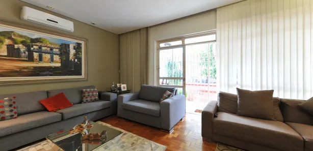 Casa com 3 Quartos à venda, 210m² no São Lucas, Belo Horizonte