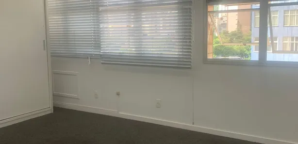 Sala Comercial para alugar, 30m² no Savassi, Belo Horizonte