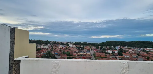 Sobrado com 2 Quartos para alugar, 82m² no Centro, Baía Formosa
