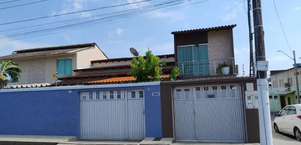 Casa com 5 Quartos à venda, 200m² no Adrianópolis, Manaus
