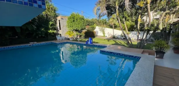 Casa com 7 Quartos à venda, 370m² no Jardim Placaford, Salvador