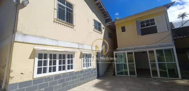 Casa com 3 Quartos para alugar, 200m² no Saldanha Marinho, Petrópolis